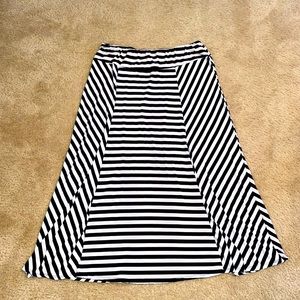 ▪️Cato Stretch Maxi Skirt▪️